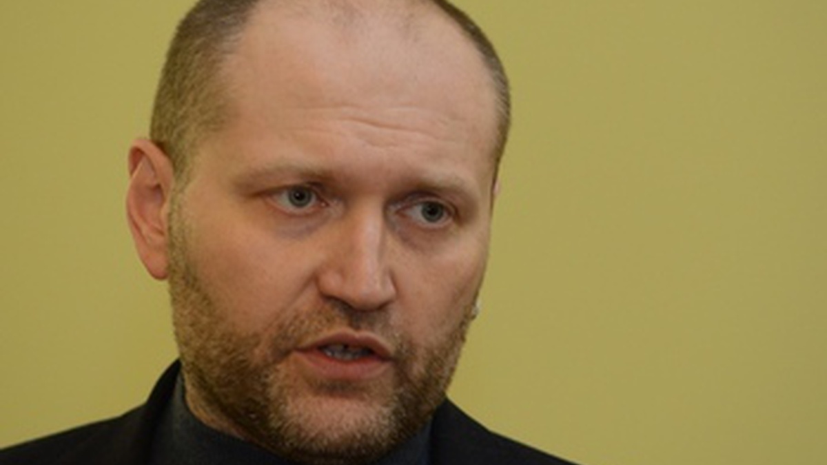 Україна запровадила санкції проти екснардепа Берези та Союзу письменників РФ - указ президента