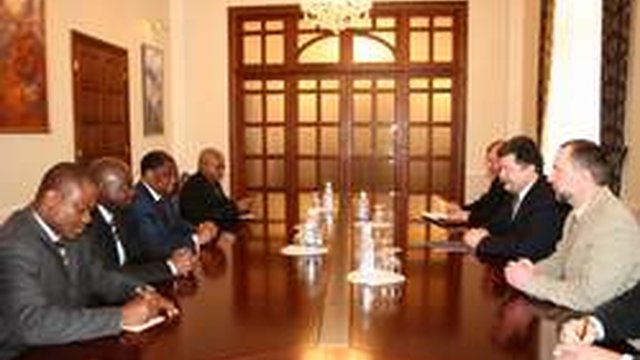 Ukrainian foreign minister meets with counterpart from Congo
