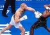 Мейвезер виграв у Макгрегора технічним нокаутом