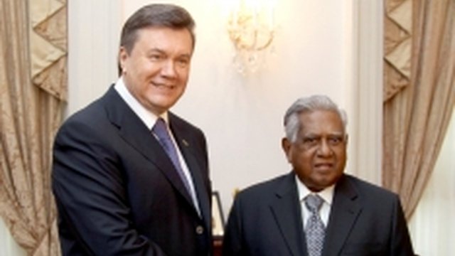 Presidents of Ukraine, Singapore agree on cooperation