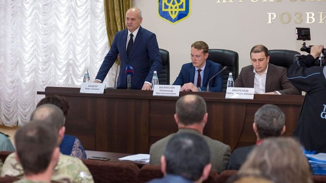 201 ветеран АТО получил землю в харьковской области