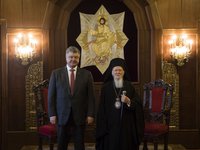 Порошенко и Вселенский патриарх Варфоломей обсудили шаги на пути создания в Украине Единой поместной церкви
