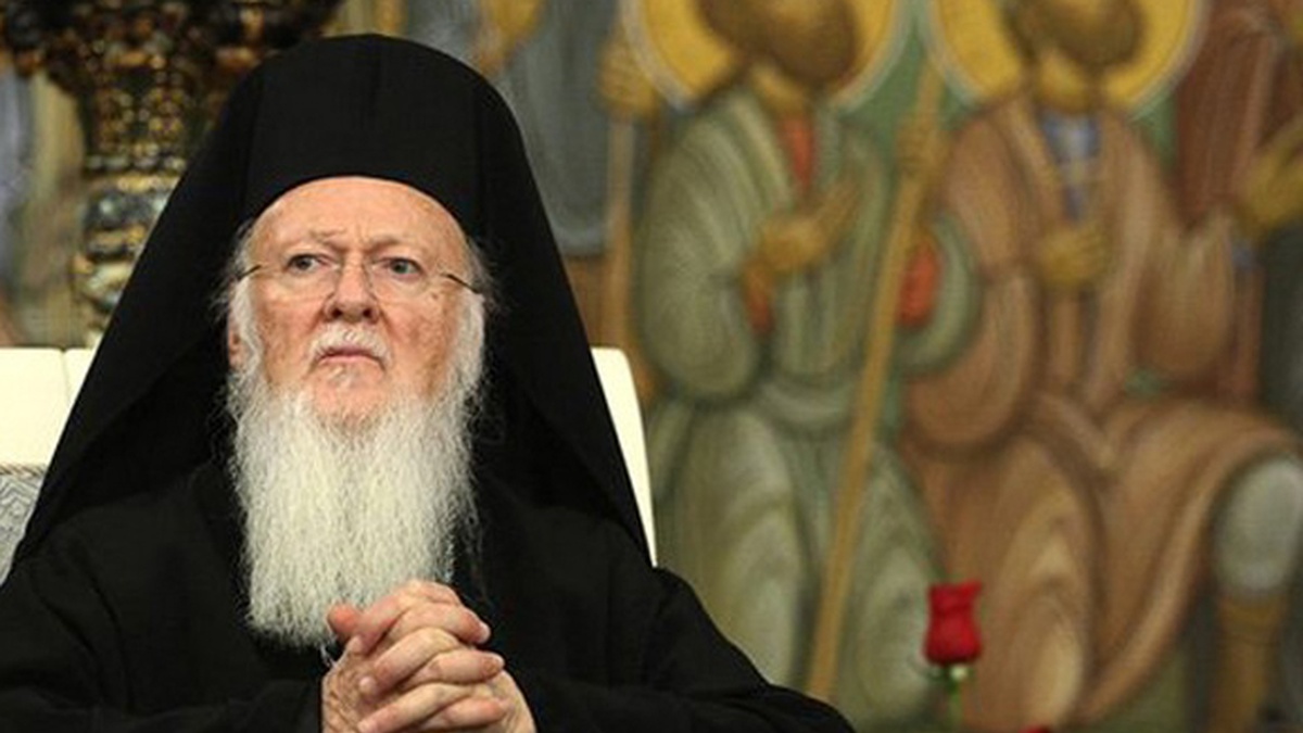 Zelenskyy invites Ecumenical Patriarch to visit Ukraine - Vimarsana News