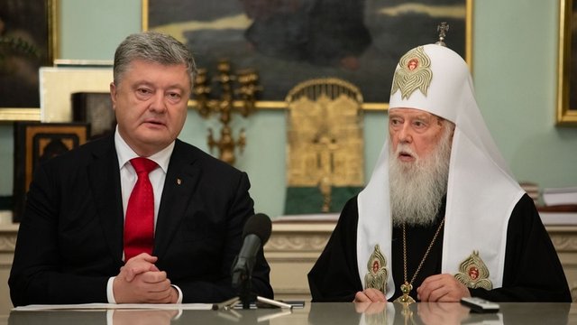 Poroshenko congratulates Patriarch Filaret on 23rd anniversary of enthronement