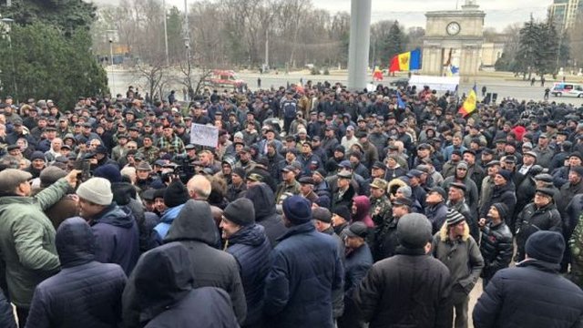 Ветерани конфлікту в Придністров'ї блокували будівлю уряду Молдови