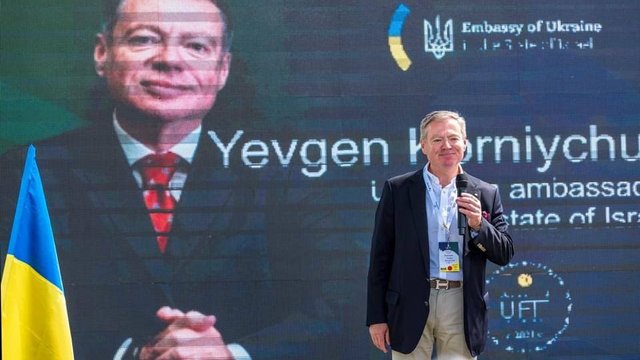 Посол Корнійчук: Я не вірю в мирну угоду, але я вірю у можливість досягнення домовленості щодо припинення вогню