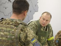 Сирський: На бахмутському напрямку ситуація напружена, але ми поступово просуваємося