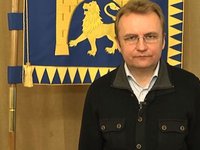 Во Львове в результате попаданий взрывной волной повреждены несколько домов – мэр Садовой
