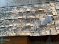 СБУ викрила зловмисників, які намагалися ввезти в Чернівецьку область 37 млн грн готівкою з ТОТ