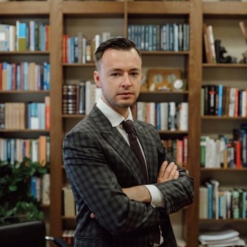 Назар Бенч