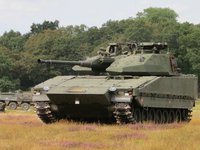 Маляр розповіла про переваги БМП CV-90, про спільне виробництво яких домовилися Україна та Швеція