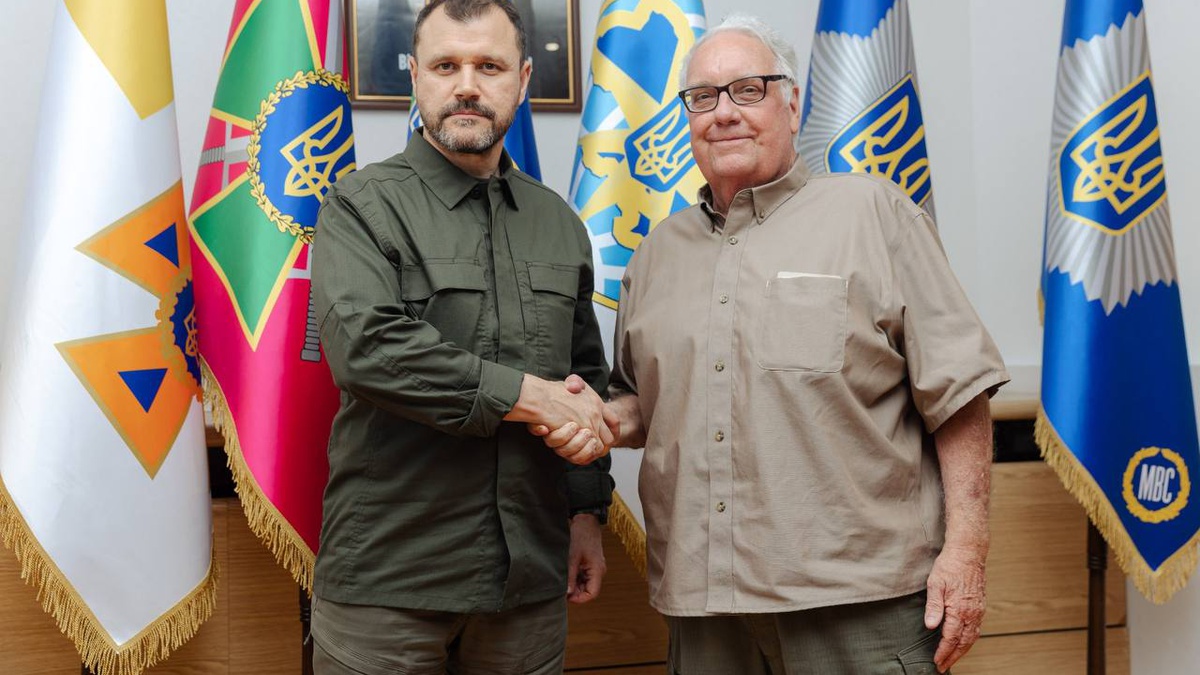 Klymenko meets with Howard Buffett - Vimarsana News