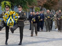 Руководители Украины, военное командование и Боррель почтили память воинов, погибших за Родину