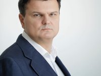Війна триває 10 років. Ми не маємо права про це забувати