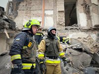 У Печерському районі Києва внаслідок ракетної атаки пошкоджено триповерхову будівлю спортзалу - ДСНС