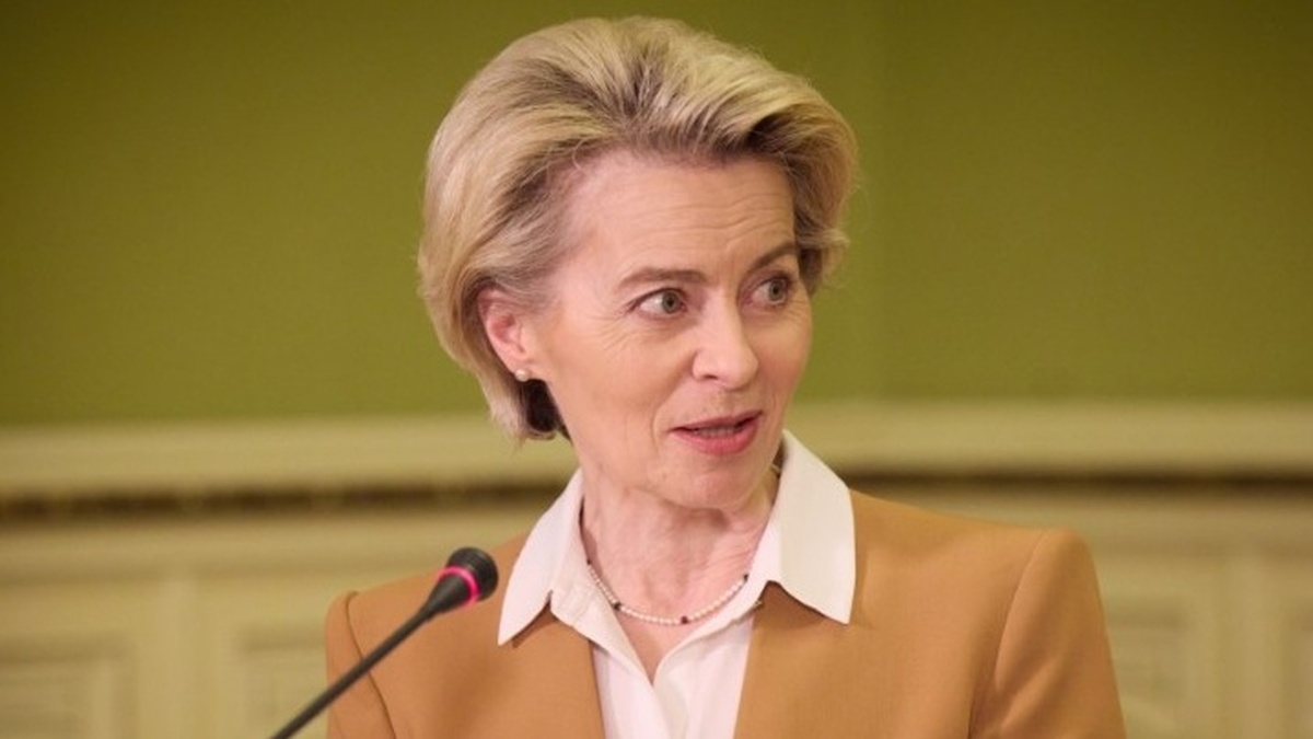 EU chief plans 7-country tour of Russian border to promote defense buildup