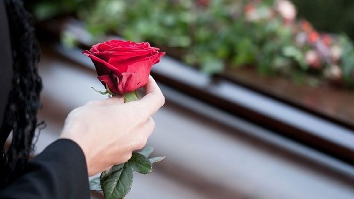 Зеленський підписав закон, що впорядковує військовий прощальний ритуал
