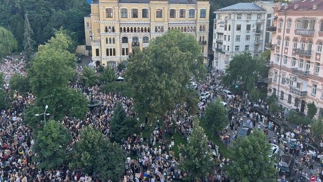 Успішне прийняття внесеного Зеленським законопроєкту про антикорупційні органи стане кроком у відновленні довіри - Матернова