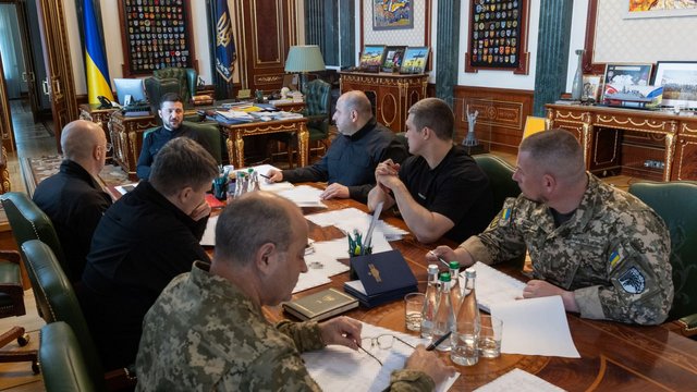 Завтра уряд має ухвалити рішення щодо контрактів на дрони - Зеленський