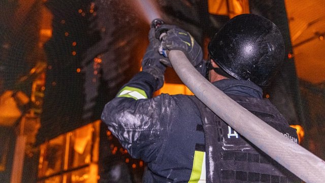 Зеленский: Не может быть никакой тишины в ответ на удары врага по мирному населению