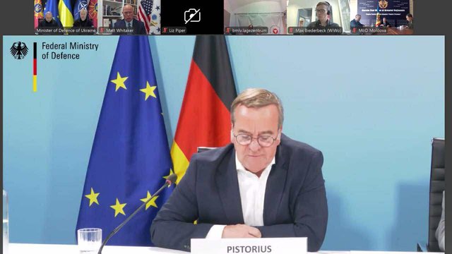 Перші профінансовані Німеччиною українські далекобійні дрони будуть доставлені ЗСУ протягом наступних кількох днів - Пісторіус