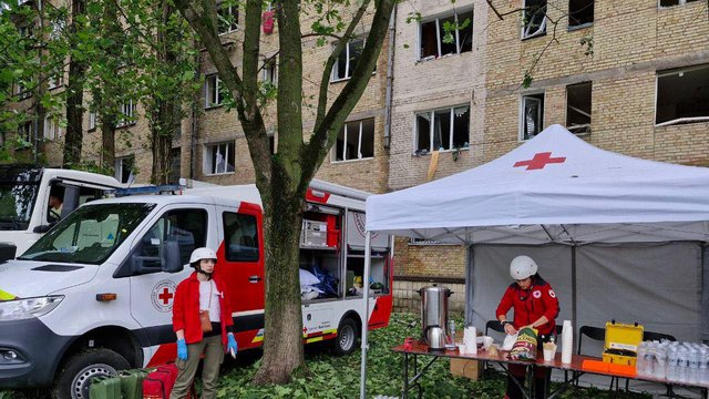 УЧХ допомагає постраждалим від атаки РФ на Київ