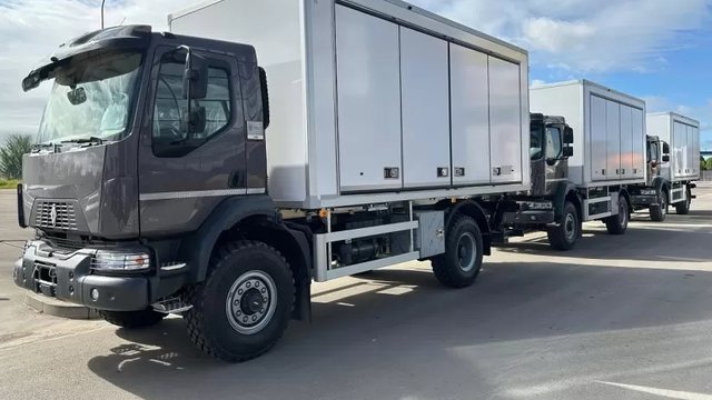 Міноборони Литви передасть Україні декілька п'ятитонних вантажівок Renault D