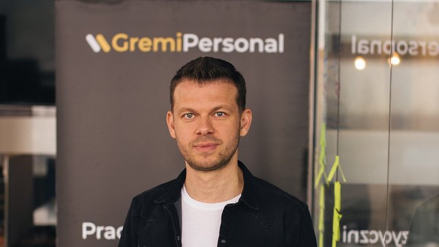 Затерянные между границами: как Украине вернуть своих граждан