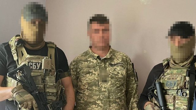 СБУ затримала "крота" РФ у Військово-повітряних силах України, який готував удари ворога по аеродромах