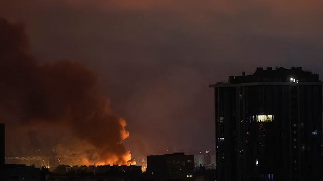 У Києві через ворожу атаку минулої ночі постраждали понад 50 людей