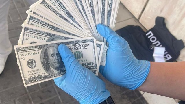 Полиция проводит 150 одновременных обысков в рамках спецоперации по разоблачению схем для уклонистов