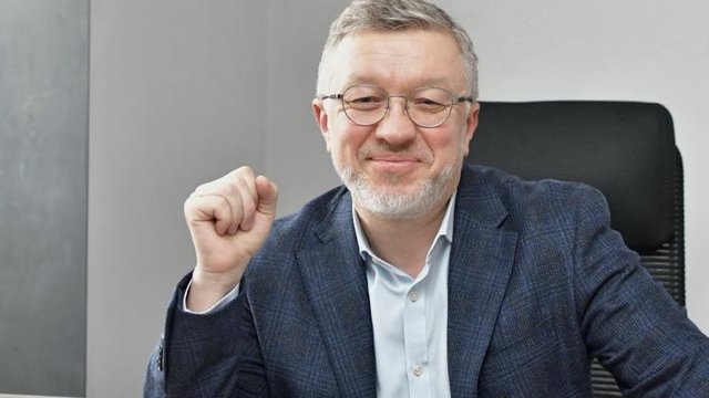 Робимо маркетплейс, щоб українець в одному місці міг купити ОВДП, фонди, корпоблігації і іноземні ЦП – глава ІГ "УНІВЕР"