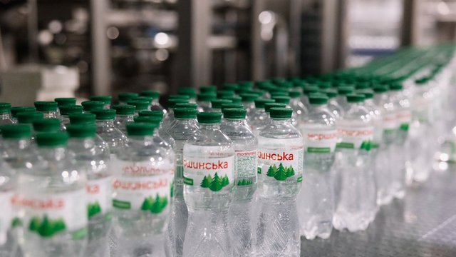 100 тонн пластику за 5 років: "Зелена торба" від "Моршинської" – розширення покриття сервісу до національного рівня