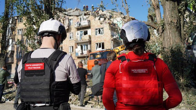 УЧХ надає допомогу постраждалим від російської повітряної атаки у Києві