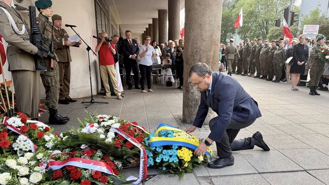 Українців і поляків обʼєднує почуття гідності і любові до свободи: посол Боднар на церемонії до річниці Варшавського повстання