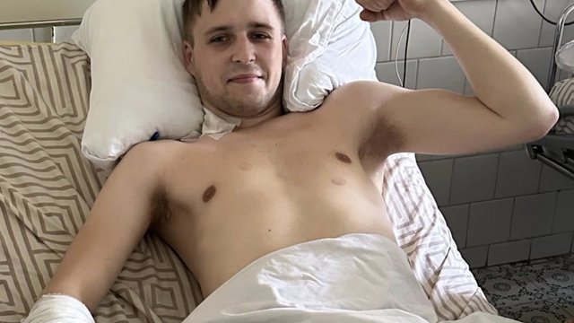 Захисник України потребує допомоги: відкрито збір на протез для військового