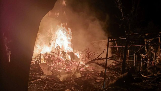 Вражеские БпЛА ударили по Буче в Киевской области, повреждены дома и детсад - мэр