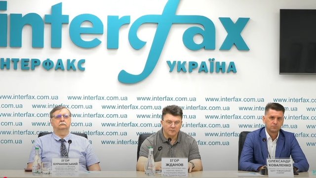 Експерти закликають до мілітаризації суспільства та оновлення безпекової архітектури держави