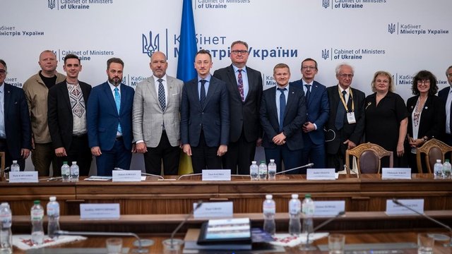 Україна і Молдова готові до відкриття переговорів із ЄК щодо Кластера 1 "Основи процесу вступу до ЄС" - Качка