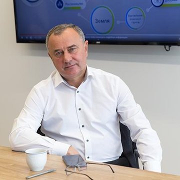 Олександр Домбровський