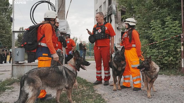 Two Ukrainian Red Cross response teams helping victims of UAV attack on Kharkiv