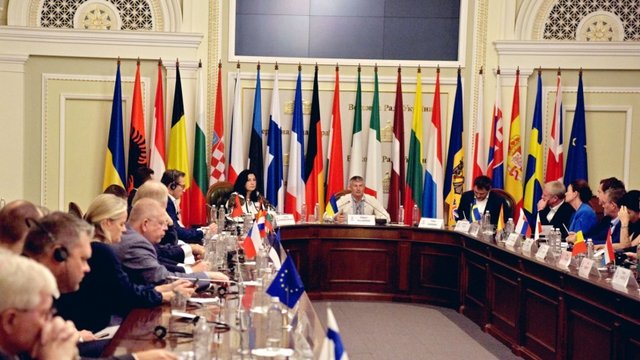 Парламентська мережа "United for Ukraine" закликала ЄС відкрити перший переговорний кластер з Україною на початку вересня