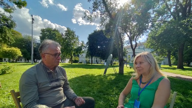 Сооснователь Bouquet Kyiv Stage Bouquet Kyiv Stage Уткин: 90% заработанного трачу на культурные и благотворительные проекты