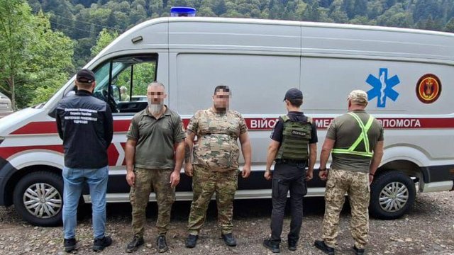 На Закарпатье задержали фальшивую машину медэвакуации, на которой пытались перевезти за границу уклониста - ГПСУ