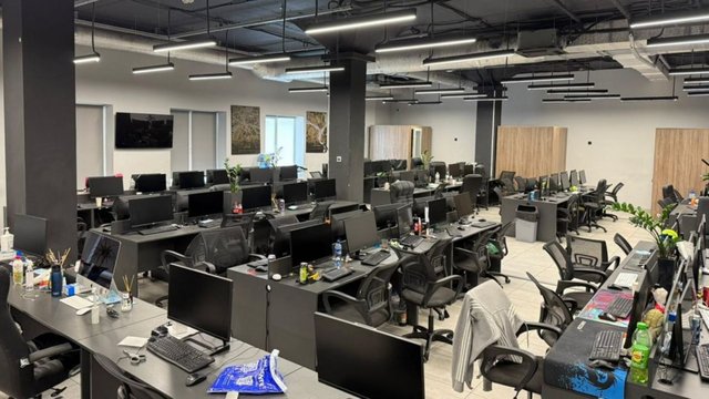 Ще одна мережа шахрайських кол-центрів викрита в Дніпрі - Офіс генпрокурора
