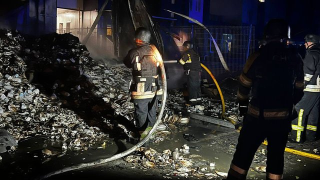 Склади "Епіцентру" загорілися на Київщині внаслідок удару БпЛА