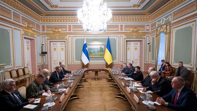 Ukraine offers neighbors joint program to finance interceptor drone production – Zelenskyy