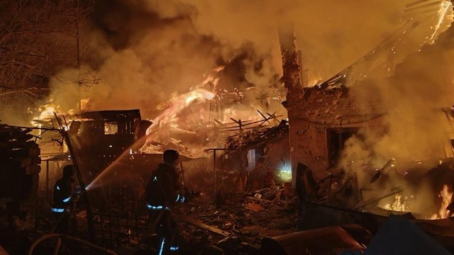Ракетный удар по Запорожью: 13 пострадавших, среди которых два ребенка - ГСЧС
