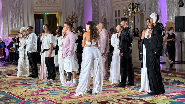 Благодійний показ Ukrainian Fashion Week зібрав кошти на реабілітацію військових