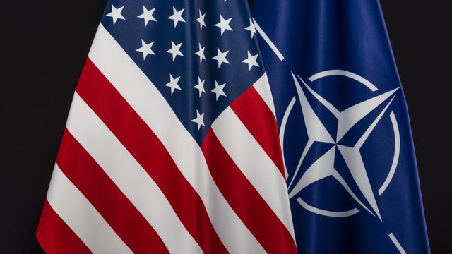 США пообещали защищать территорию НАТО после вторжения дронов РФ в Польшу